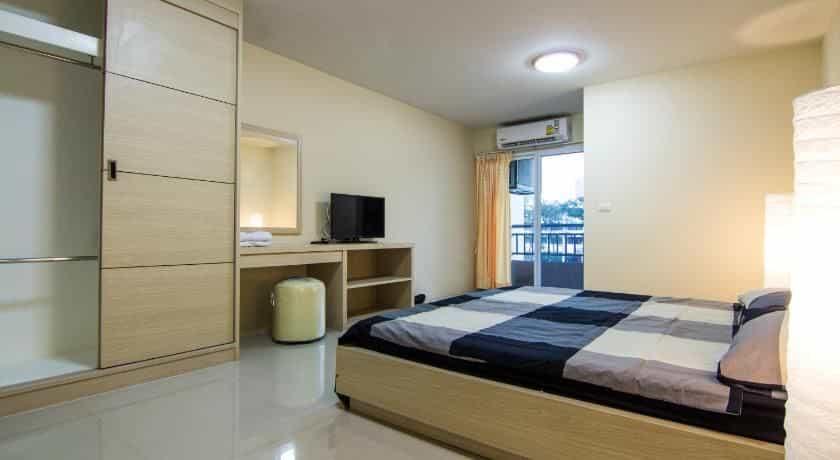 Room, Double Bed