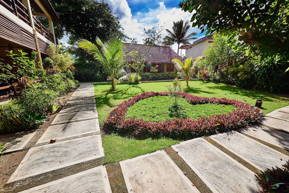 Cocotinos Manado a Boutique Dive Resort & Spa 5/48