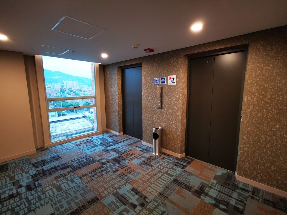 Ibis Budget Medellin Itagui Metro 26/41