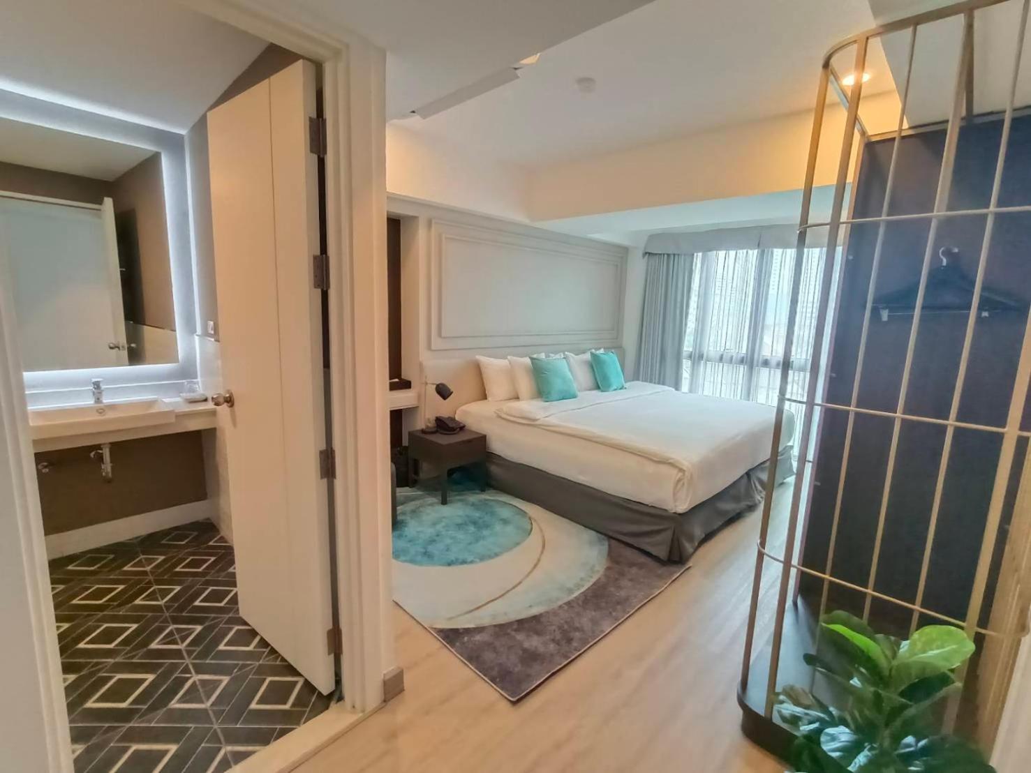Viva La Vida Hotel 37/37