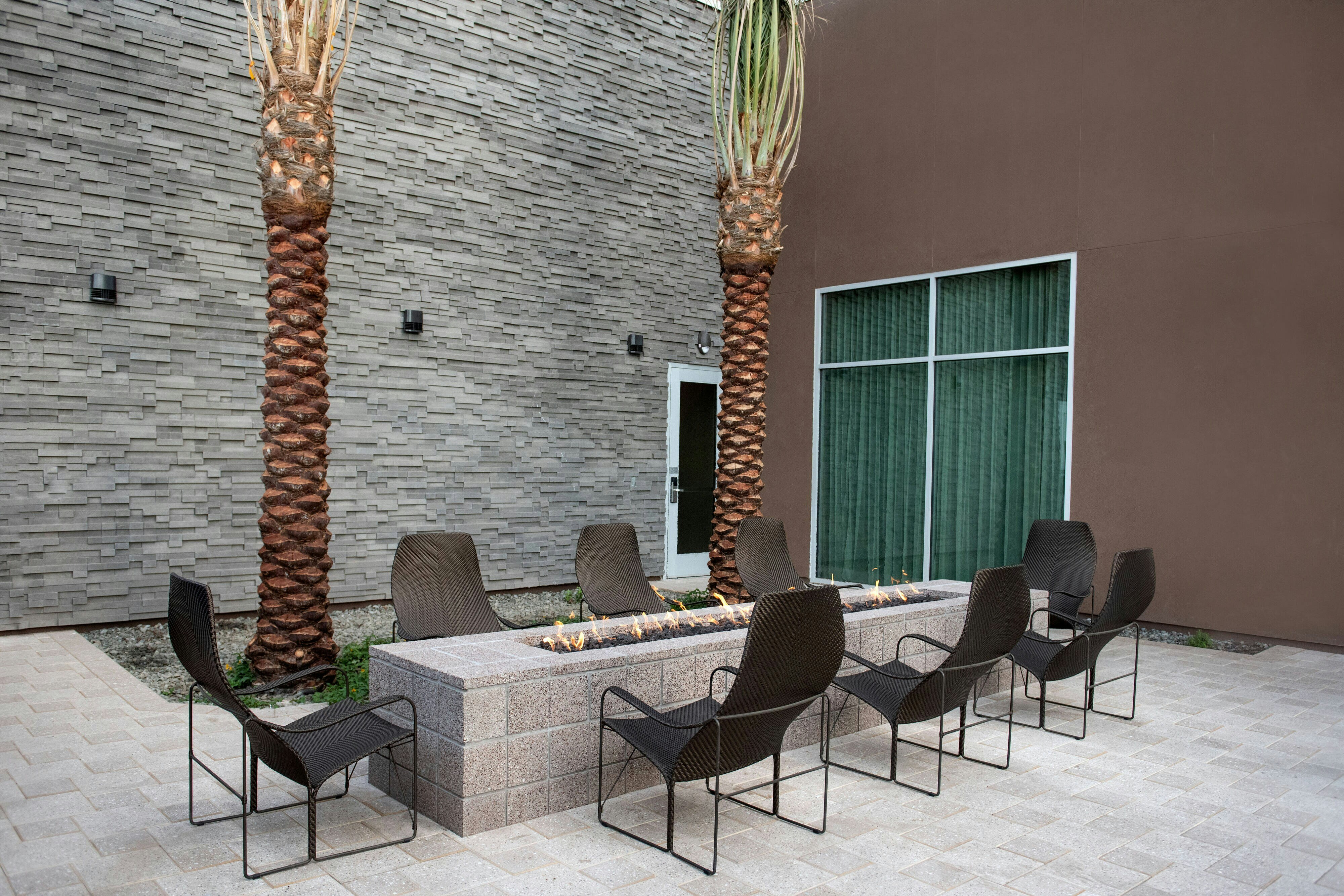 Courtyard by Marriott Mesa at Wrigleyville West 13/22