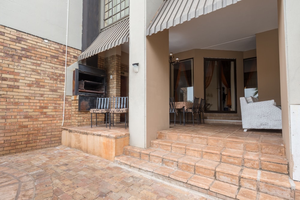 Sunset Manor Guest House 29/50