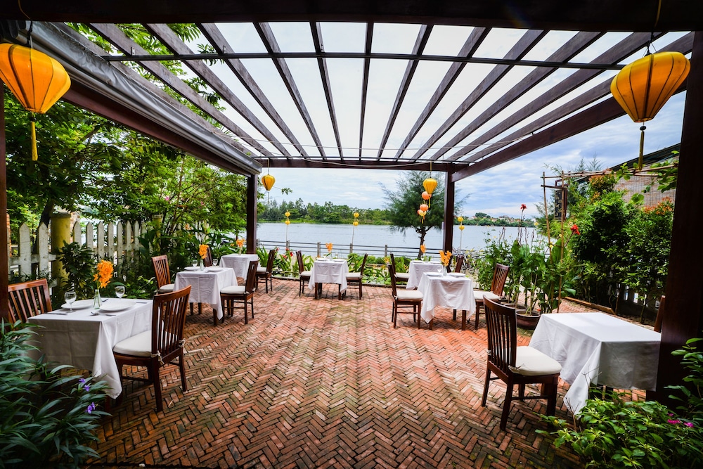 Villa Orchid Garden Riverside 64/83