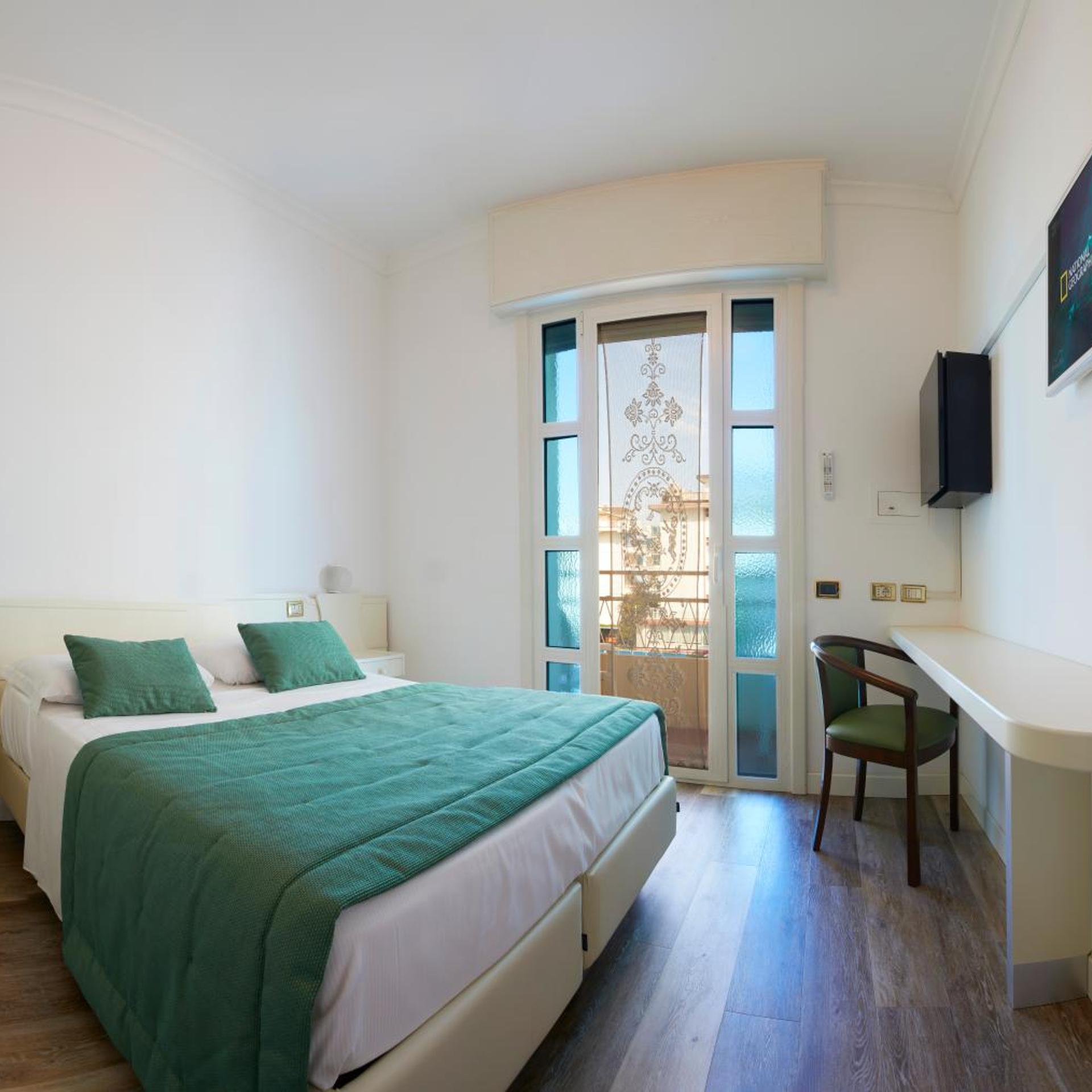 RUHL BEACH HOTEL AND SUITES 19/54