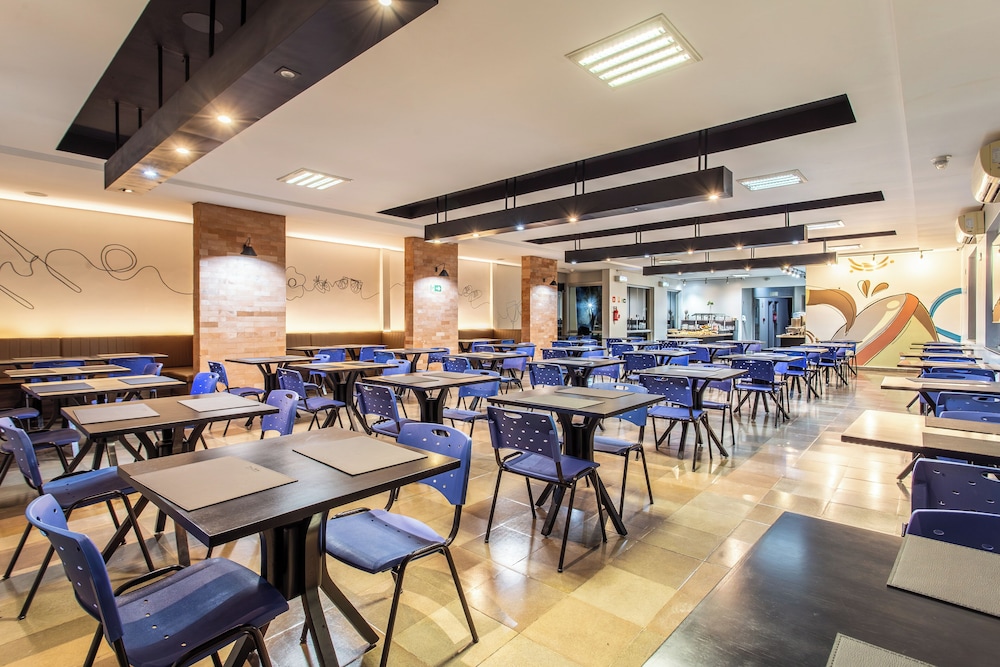 HOTEL DOM RAFAEL BUSINESS 29/46