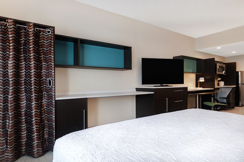 Home2 Suites by Hilton Allentown Bethlehem Airport 22/27