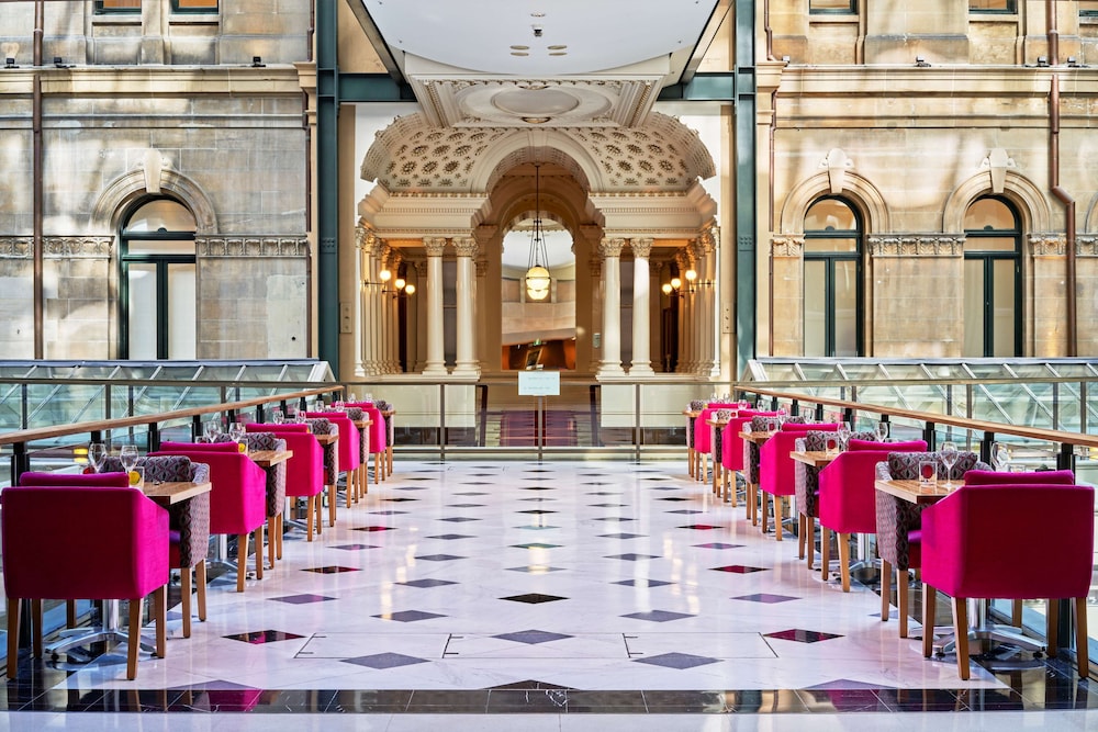 The Fullerton Hotel Sydney 61/68
