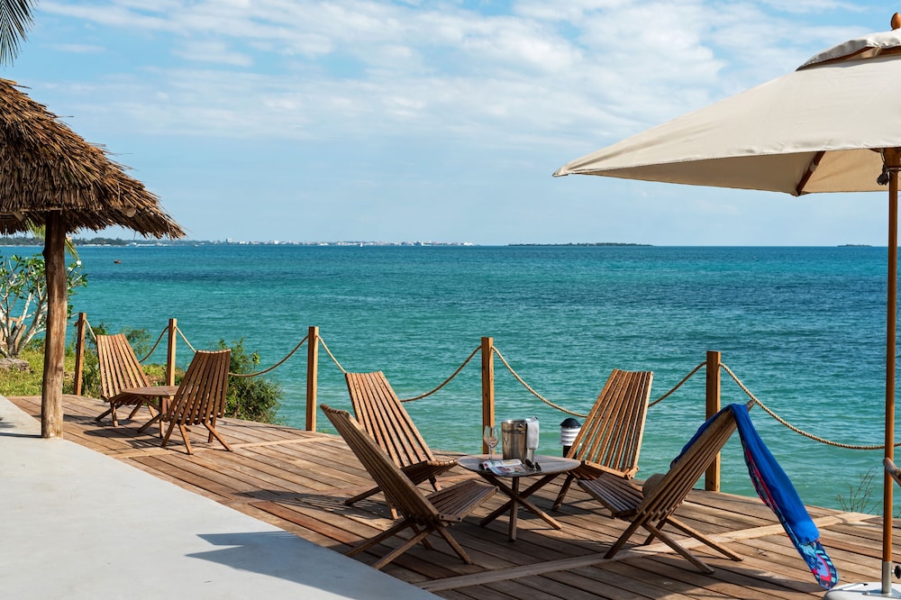 Chuini Zanzibar Beach Lodge Formerly Hakuna Matata Beach Lodge Spa 68/70