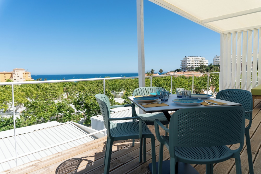 Costa del Sol Glamping Village 34/50