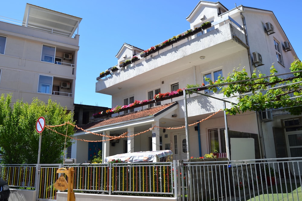 Villa Merci Budva 2/50