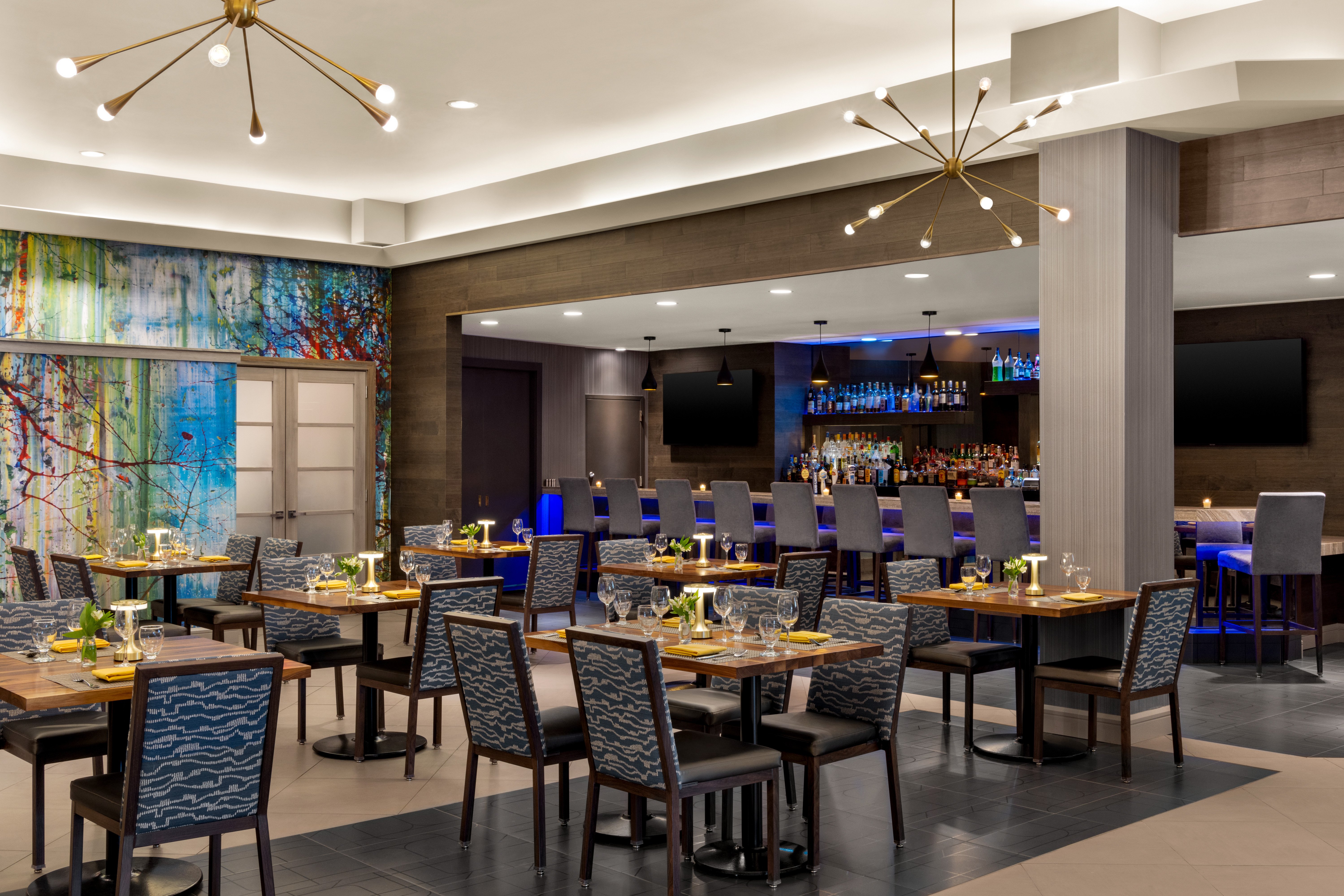 Crowne Plaza Edison 35/51