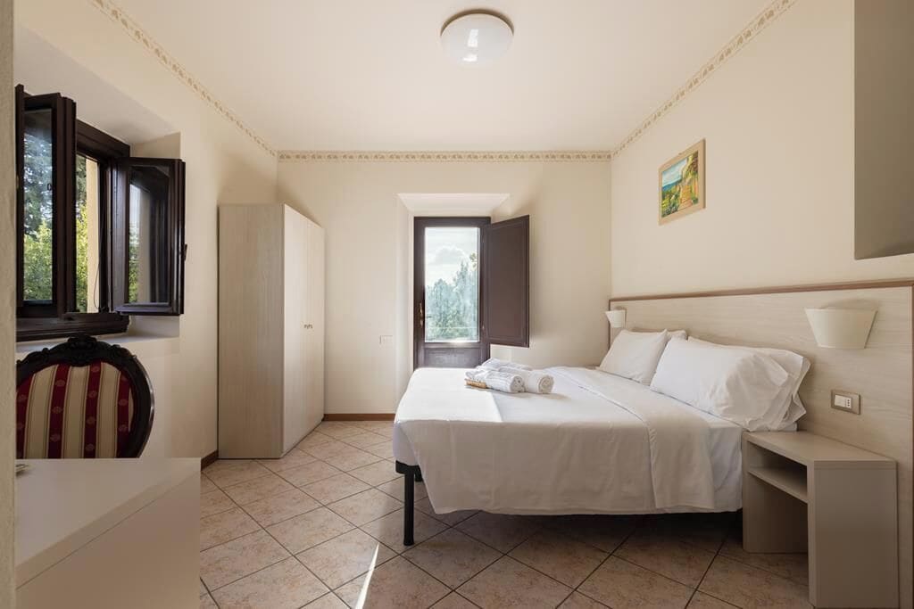 ROOM, DOUBLE BED, TERRACE