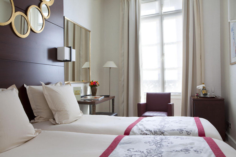 Room at Hotel Le Senat, PARIS