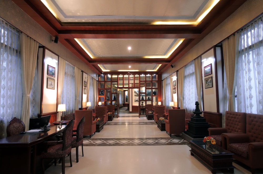 Sterling Gangtok - Orange Village 101/125