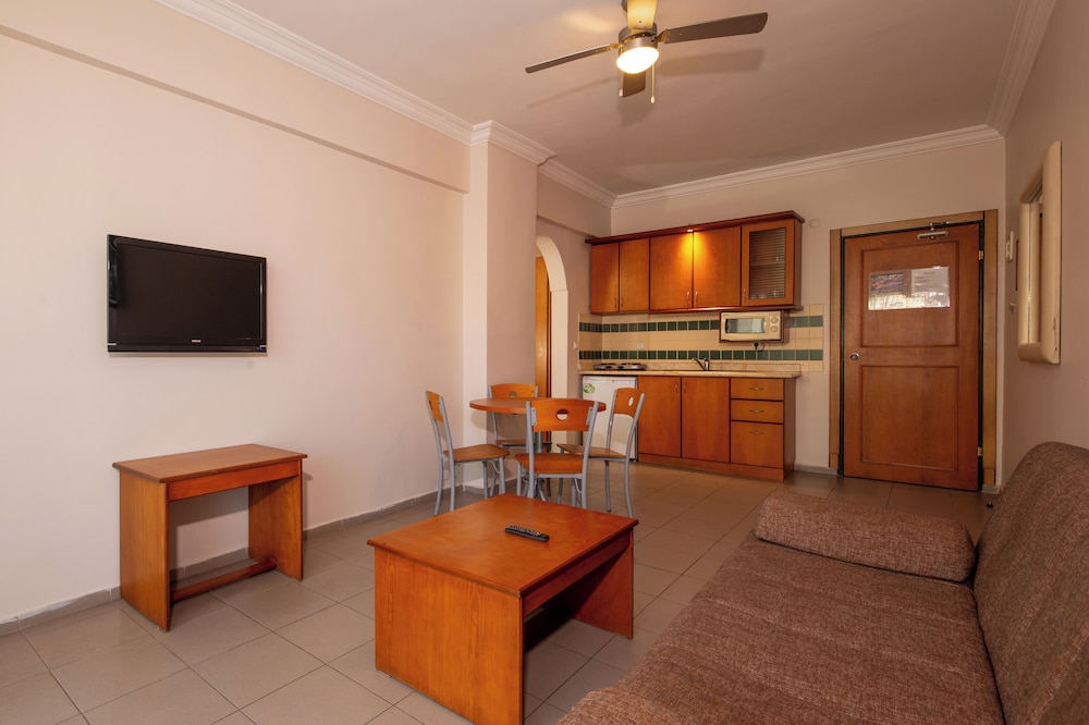 Aegean Princess Apart Hotel 23/50