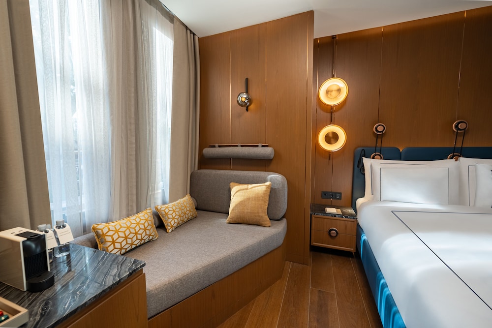 Sura Concept Hotel 13/24
