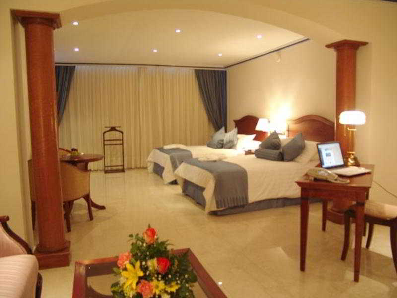 Premium, Double Bed
