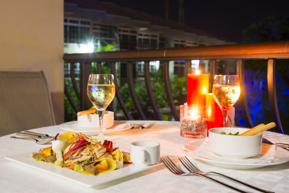 Jacana Amazon Wellness Resort 50/68