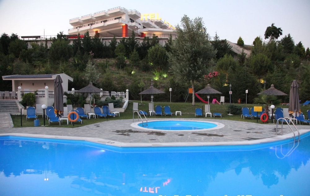 ACROPOL HOTEL 22/26