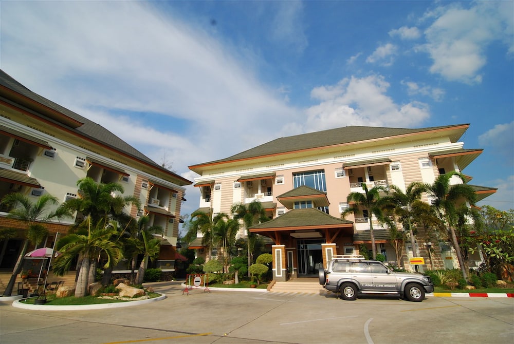 Sabai Hotel 45/50
