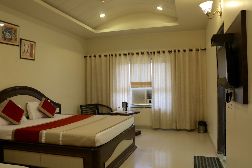 HOTEL RUBY 40/59