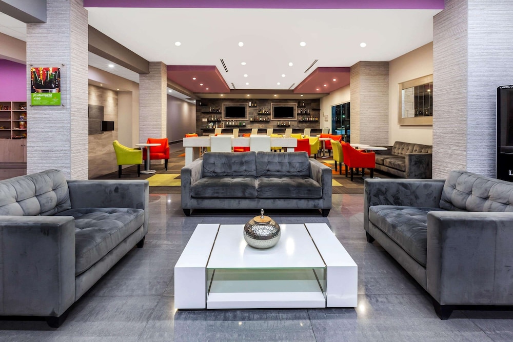 CHN Hotel Monterrey Aeropuerto, Trademark by Wyndham 30/50
