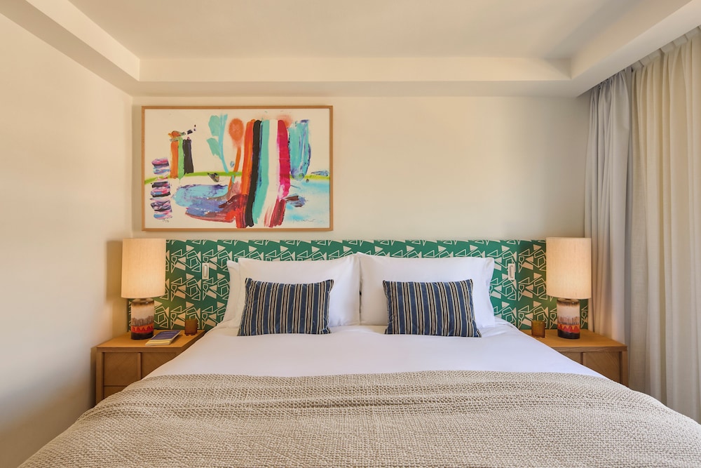 DUPLEX, SUITE, KING BED, SEA VIEW, BALCONY