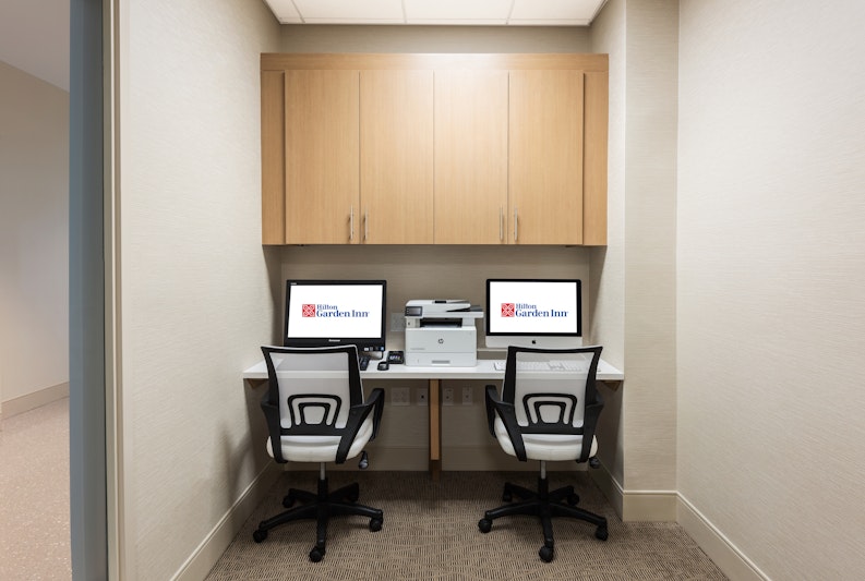 Hilton Garden Inn Miami Dolphin Mall 60/73