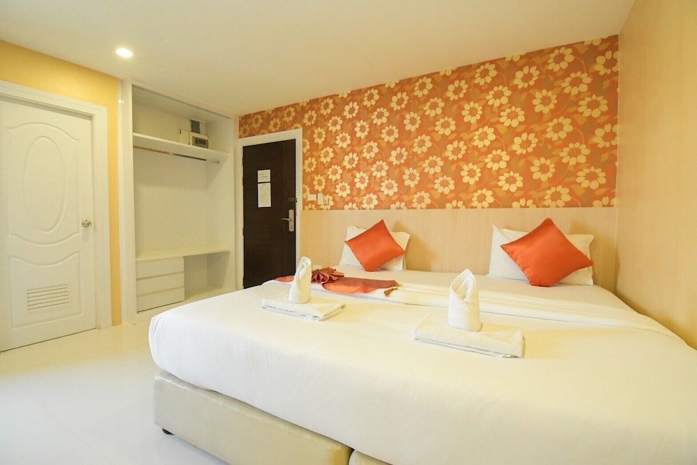 SUPERIOR, DOUBLE BED