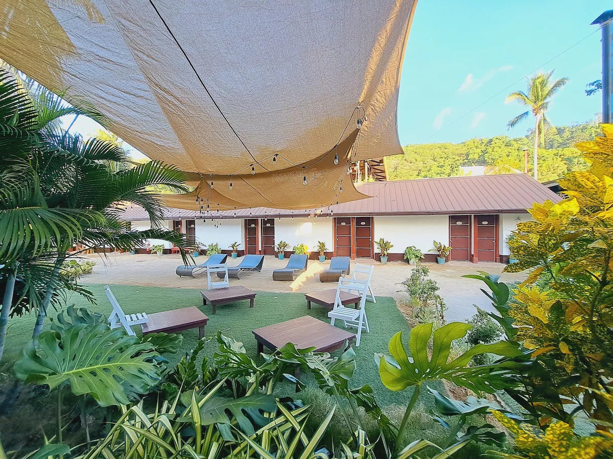 Dormitels El Nido 12/18