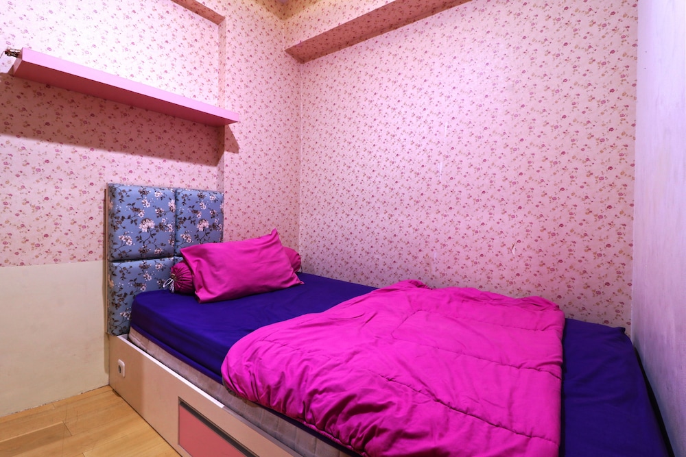 Inkubus Gateway Apartment Ahmad Yani by ZUZU 12/24