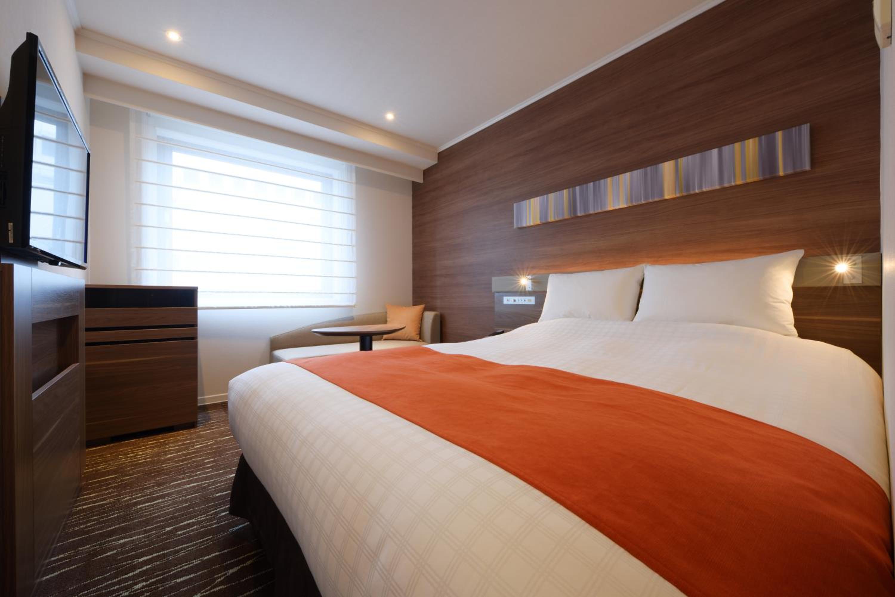 STANDARD, DOUBLE BED