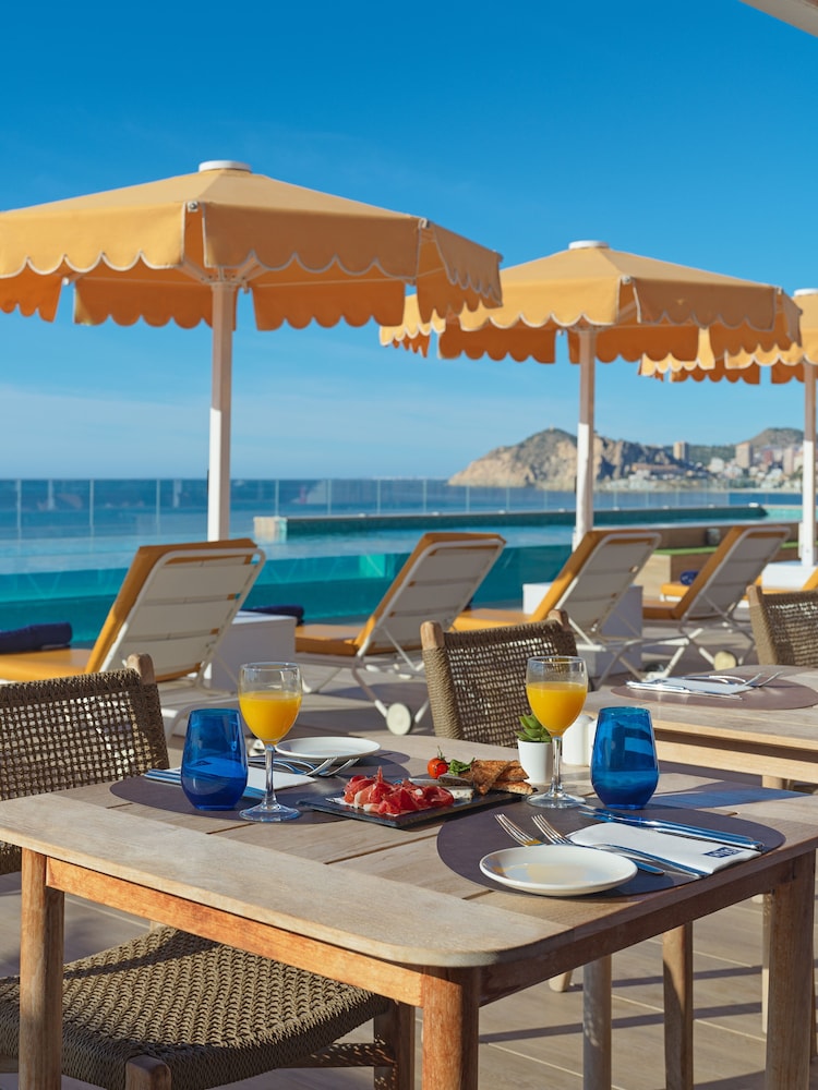 H10 Porto Poniente 38/50