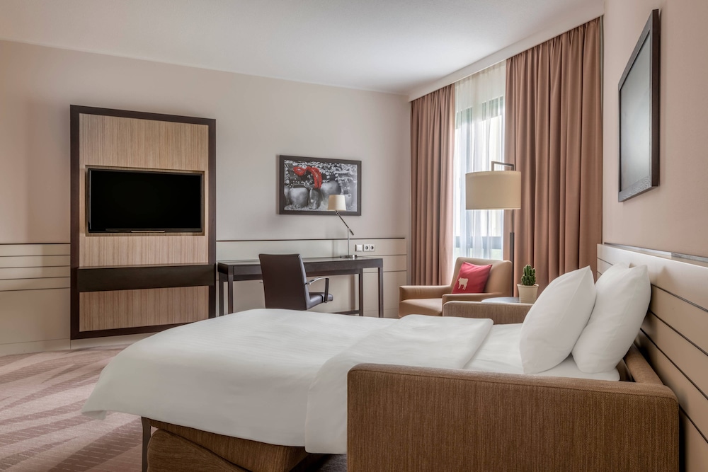 Munich Airport Marriott Hotel 14/80