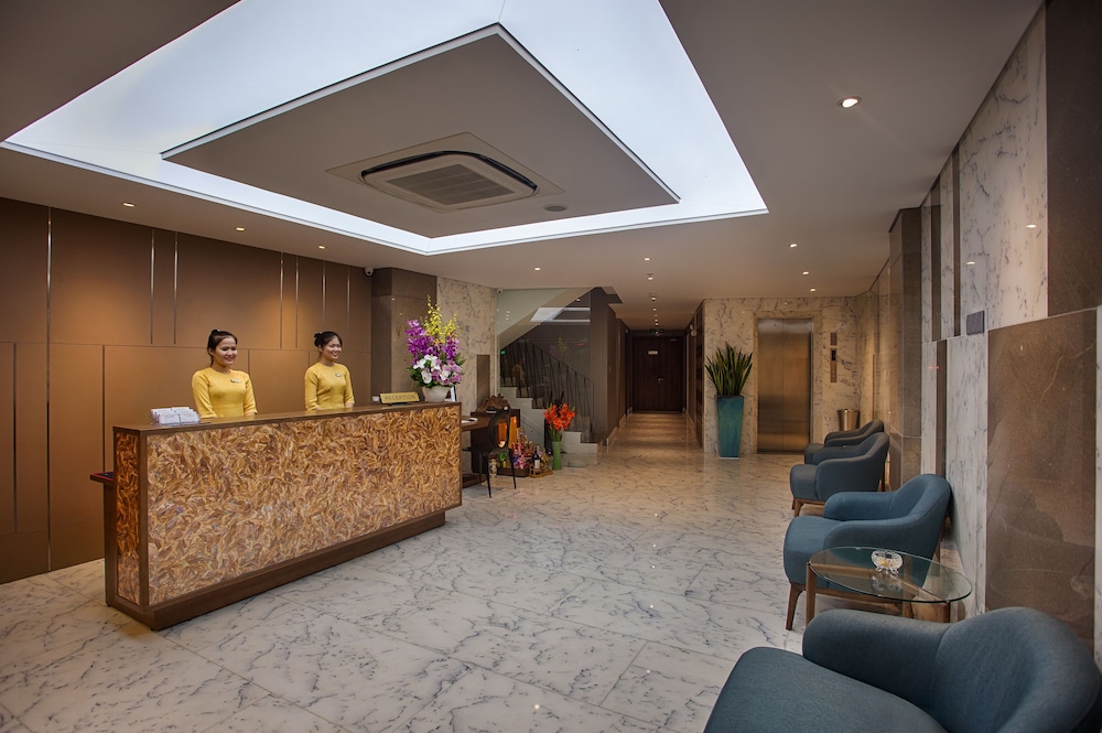 Avora Hotel 2/59