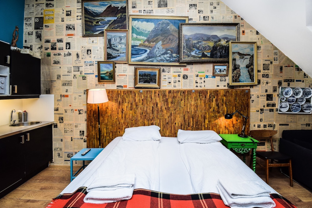 OK Hotel 33/66