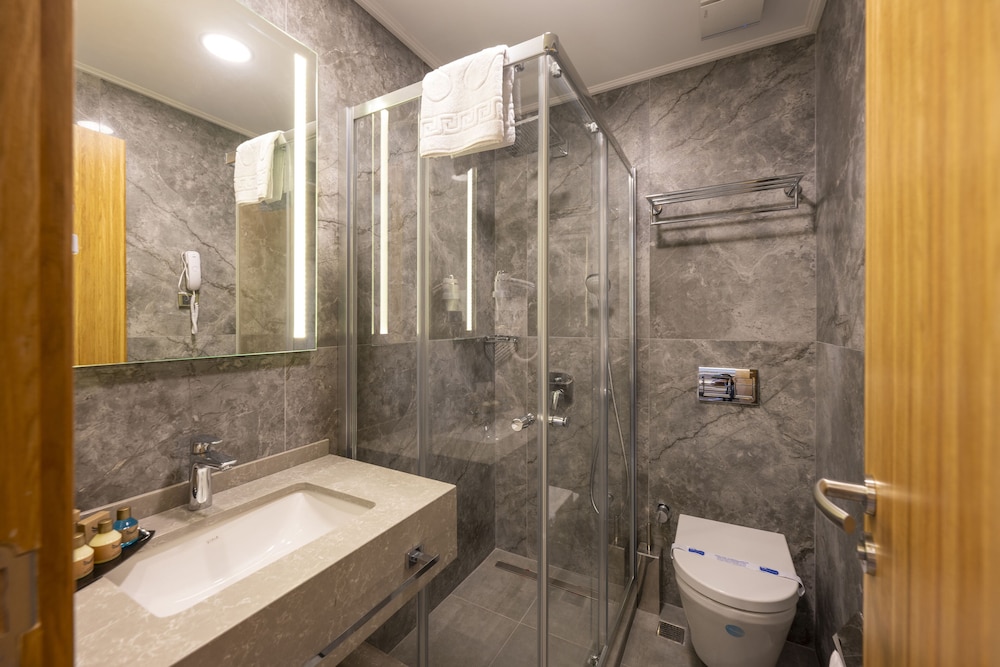 Hotel Ravi Istanbul 57/58