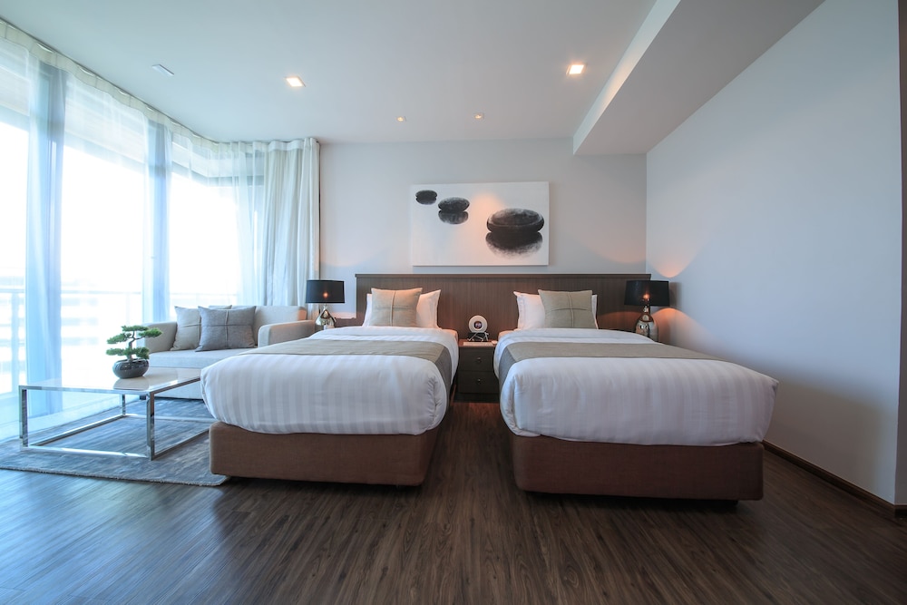 Civic Horizon Hotel Residence 16/49
