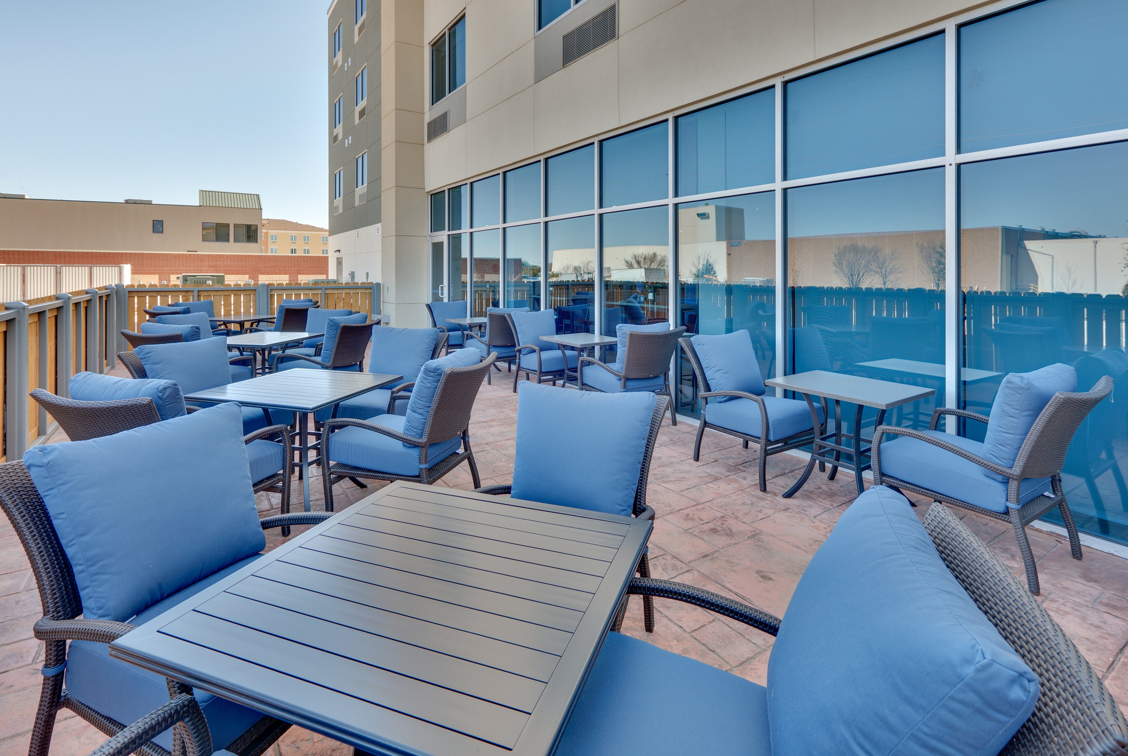 Holiday Inn Express And Suites Plano East 30/48