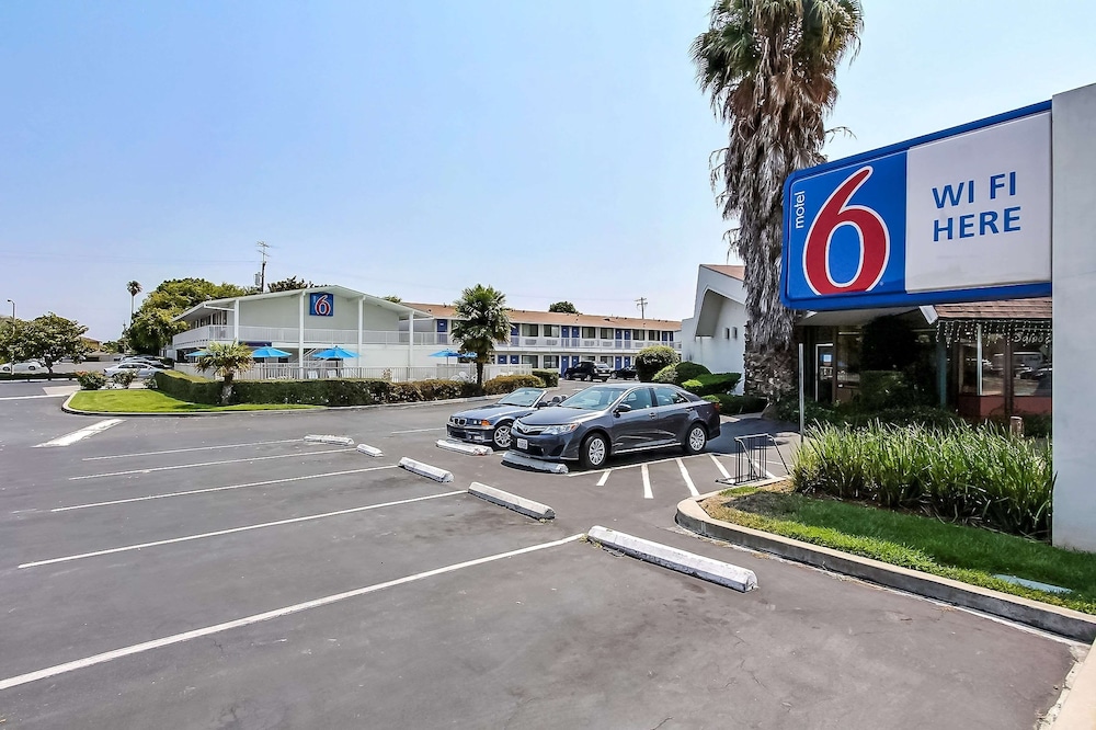 Motel6 Sunnyvale, CA - South 30/38