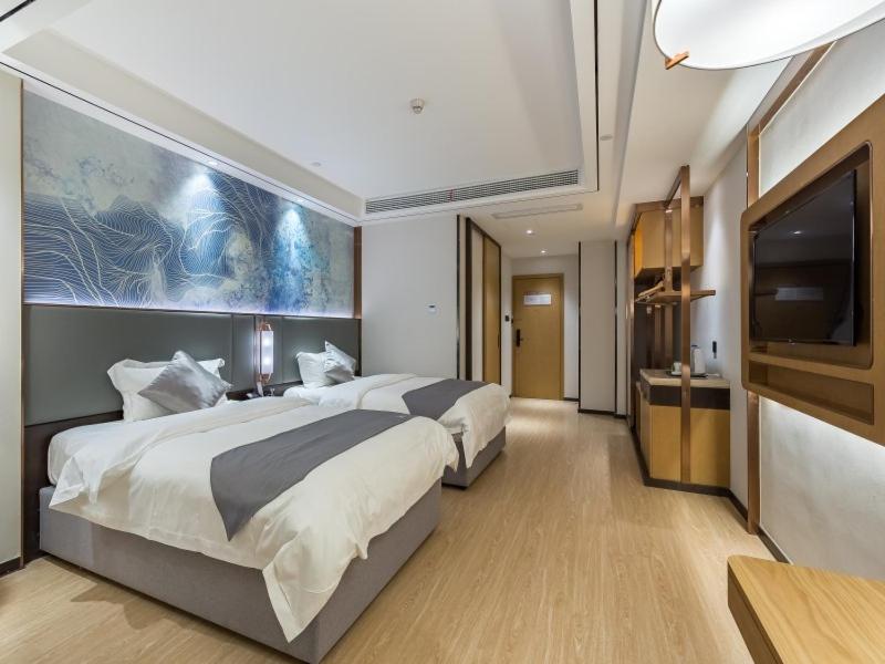 GreenTree Eastern Xuzhou High Speed Railway Station West Exit Station Hotel 11/60