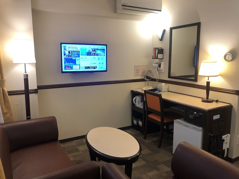 Toyoko Inn Tokyo Ueno Tawaramachi-eki 52/61