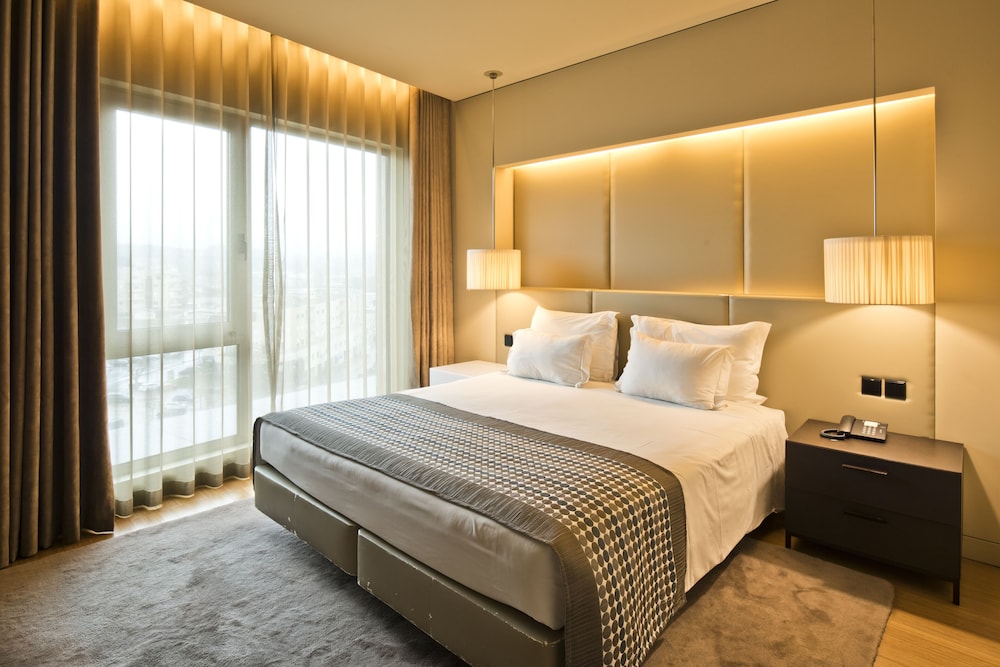 Golden Tulip Sao Joao da Madeira Hotel 6/33