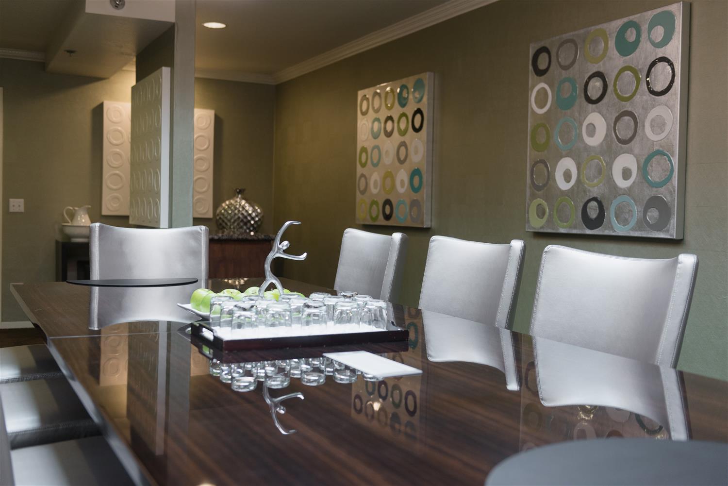 Best Western Plus Novato Oaks Inn 5/28