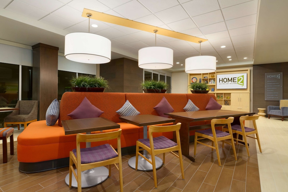 Home2 Suites By Hilton Phoenix Glendale Westgate 18/40