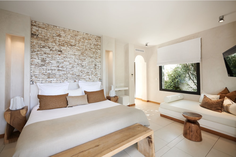 Hotel Cala Di Greco 5/50