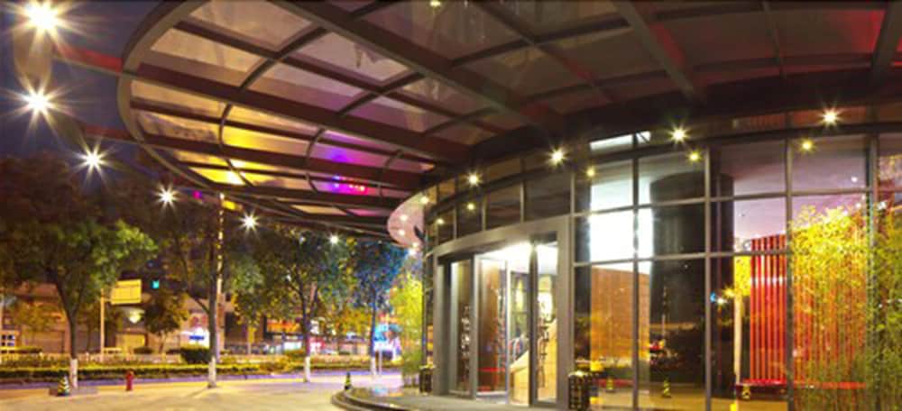 Maison New Century Hotel Dongguan 4/69