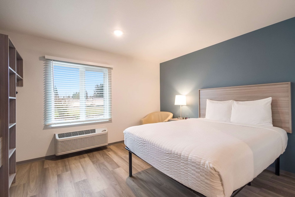 WoodSpring Suites Portland Vancouver 7/39