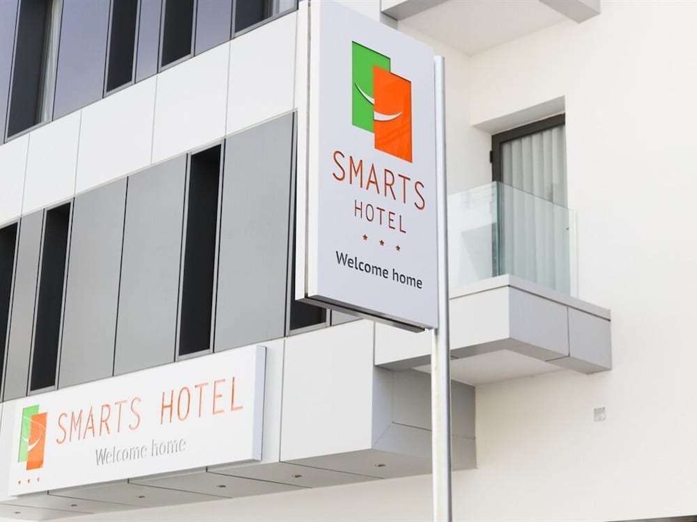 Smarts Hotel 11/58