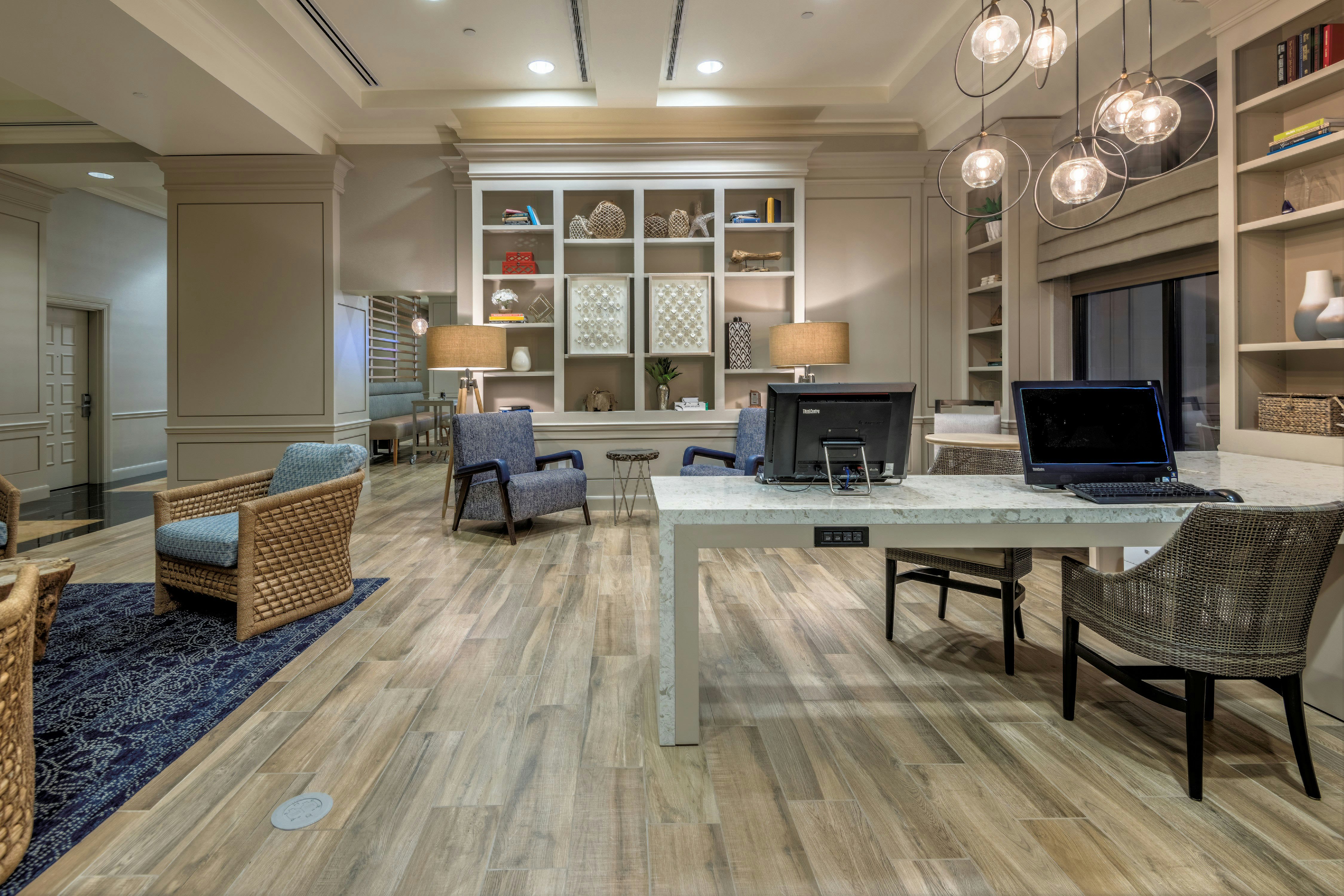 Hilton Dallas/Rockwall Lakefront 37/77